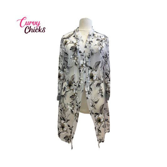 Flycurvy Gray Floral Kimono