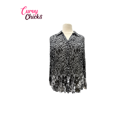 Lane Bryant Black/White Giraffe Sheer Blouse (18/20)